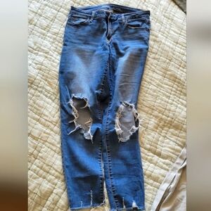 Old Navy Rockstar Very Distressed Jeans Mid Rise Size 6